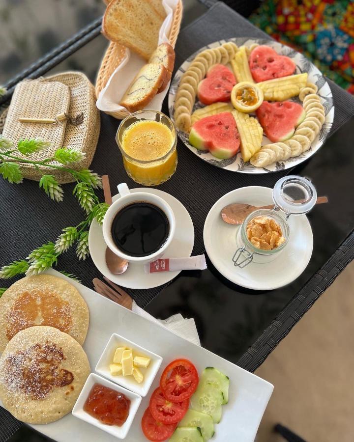 Gadea Boutique Hotel& Gadea Garden Italian Restaurant (Adults Only) จัมเบียนี ภายนอก รูปภาพ