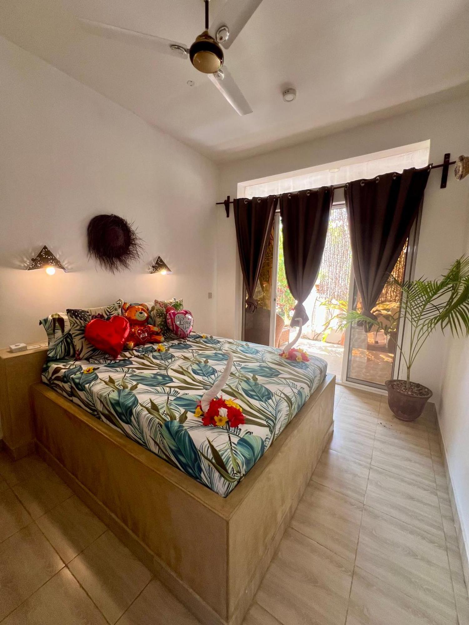 Gadea Boutique Hotel& Gadea Garden Italian Restaurant (Adults Only) จัมเบียนี ภายนอก รูปภาพ