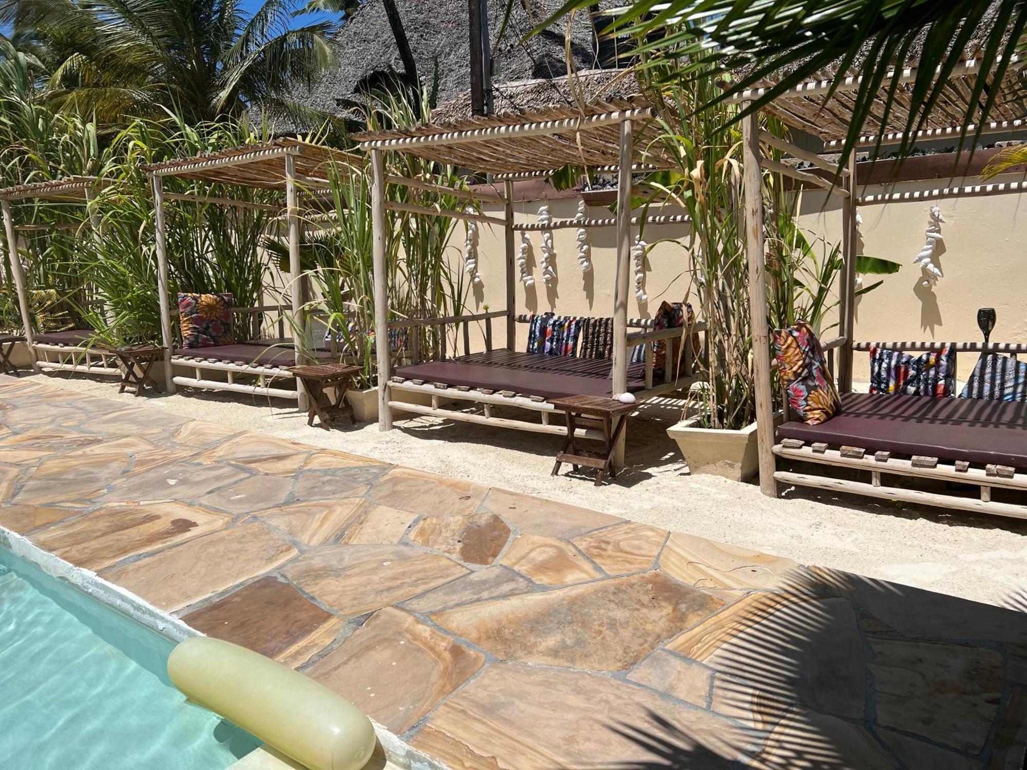Gadea Boutique Hotel& Gadea Garden Italian Restaurant (Adults Only) จัมเบียนี ภายนอก รูปภาพ