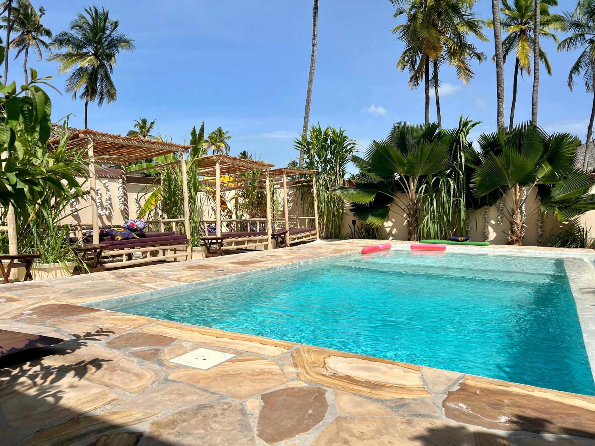 Gadea Boutique Hotel& Gadea Garden Italian Restaurant (Adults Only) จัมเบียนี ภายนอก รูปภาพ